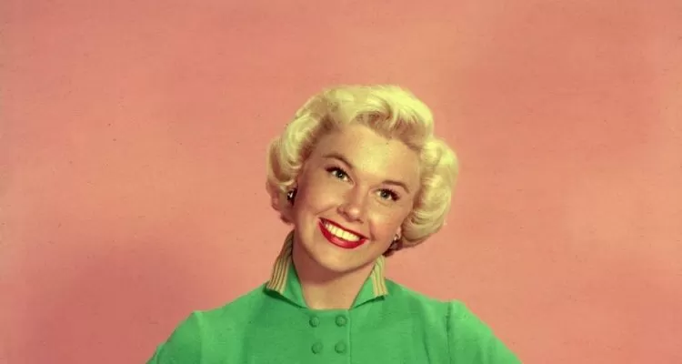 Doris Day'in Işıltılı Kalbinden 30 Altın Söz: Mutluluk, Hayvan Sevgisi ve Daha Fazlası